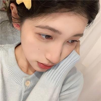 荷拉的故事
